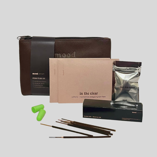 ESSENTIALS KIT