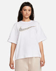 NSW X NIKE UNITED BOXY T-SHIRT - WHITE