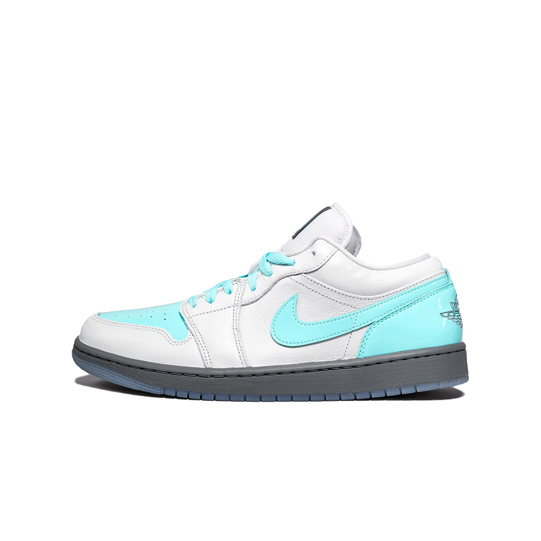 Nike aurora green 2025