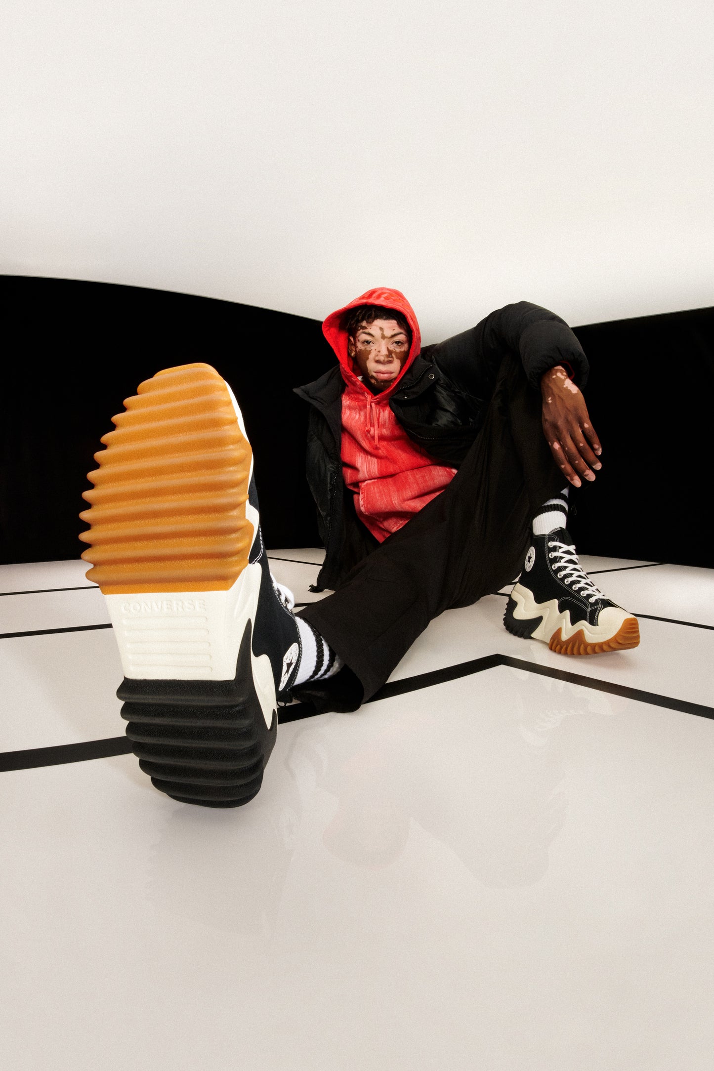 Run Star Motion High Top Black/White/Gum Honey