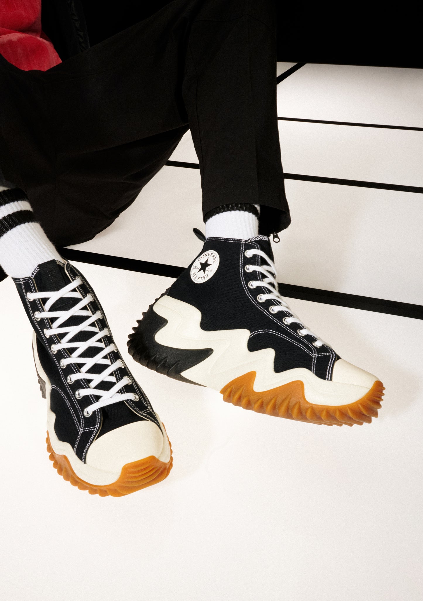 Run Star Motion High Top Black/White/Gum Honey