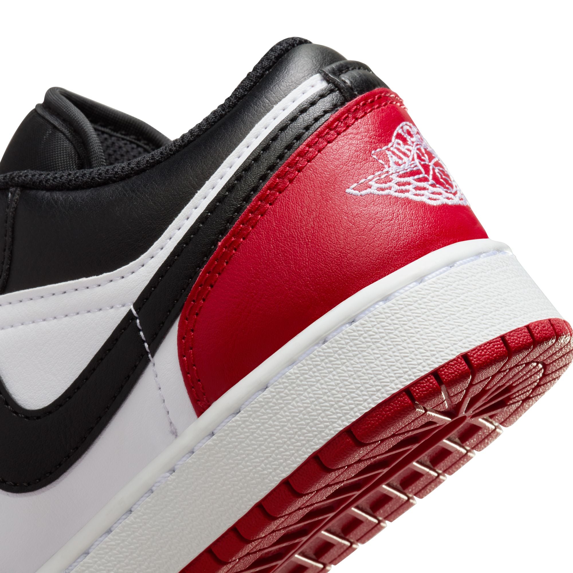 Jordan 1 Low  (GS) &#39;Bred Toe&#39; - White/Black/Varsity Red/White