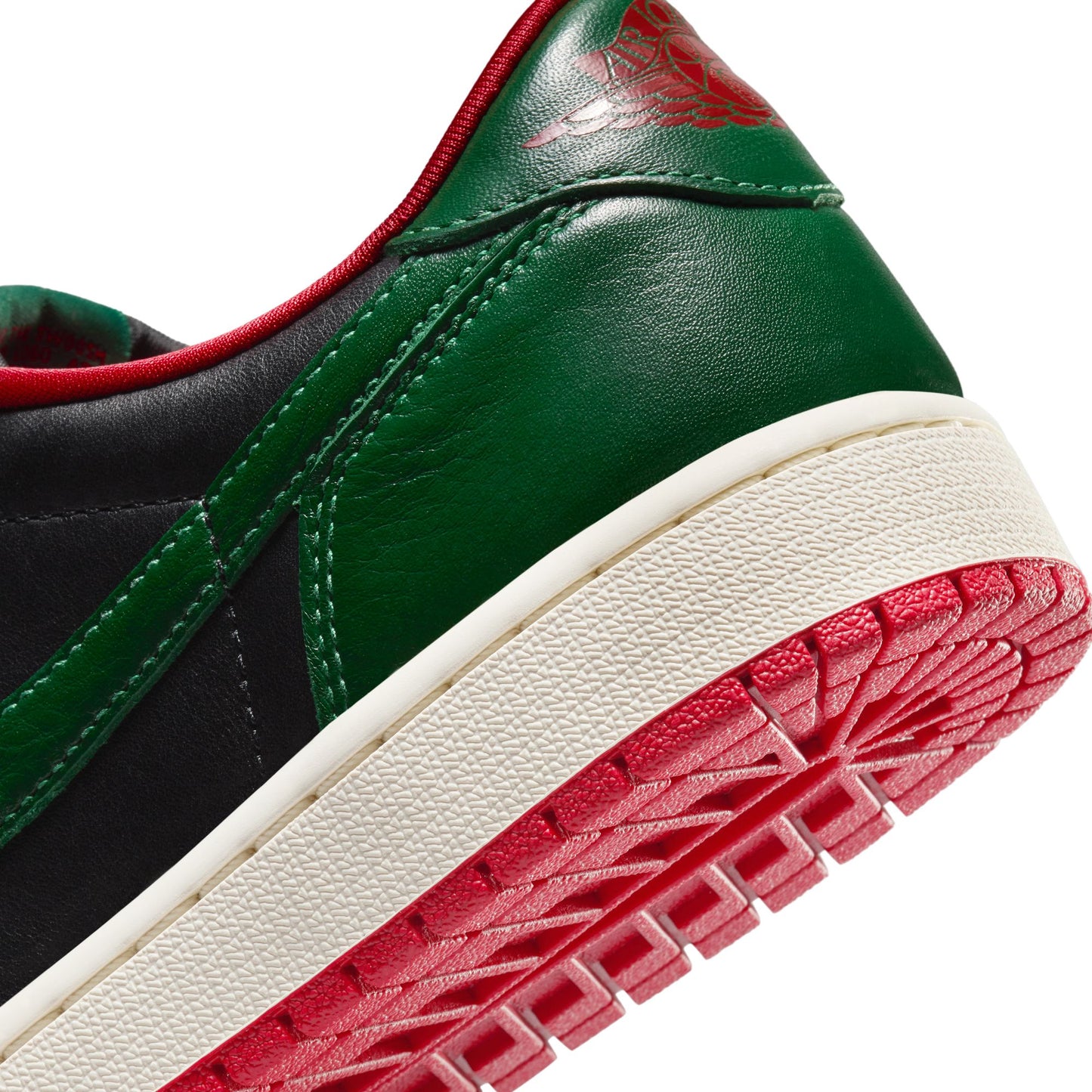 JORDAN 1 LOW OG - BLACK/GORGE GREEN/VARSITY RED/SAIL