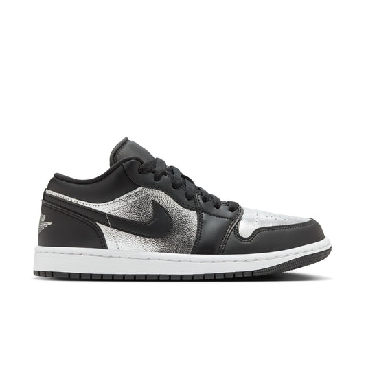 JORDAN 1 LOW SE 'SILVER TOE' - BLACK/METALLIC SILVER/WHITE