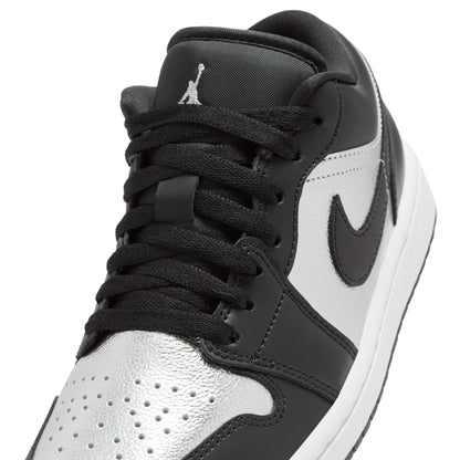 JORDAN 1 LOW SE 'SILVER TOE' - BLACK/METALLIC SILVER/WHITE