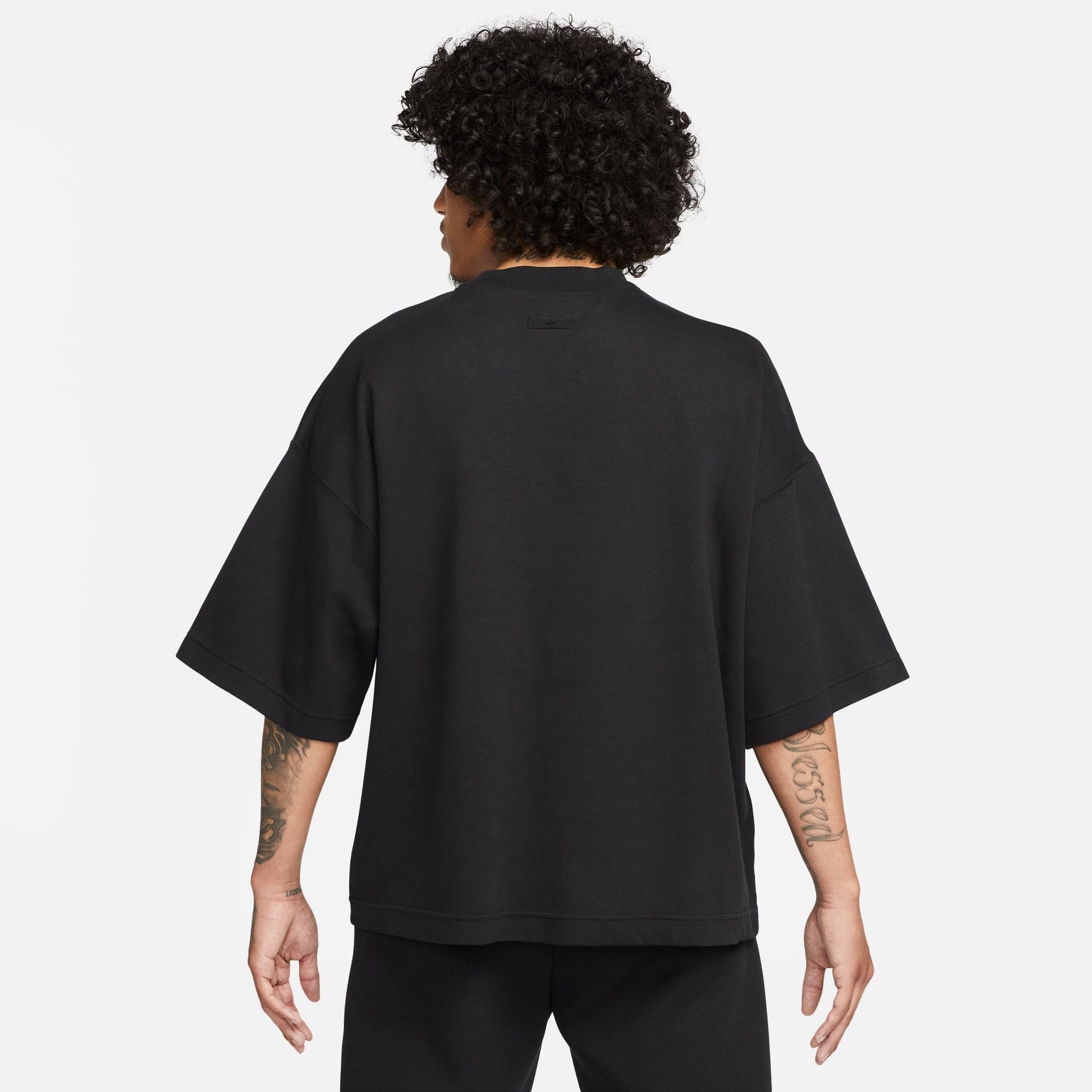 NSW TECH FLEECE OVER-OVERSIZED SHORT-SLEEVE SHIRT - BLACK/BLACK