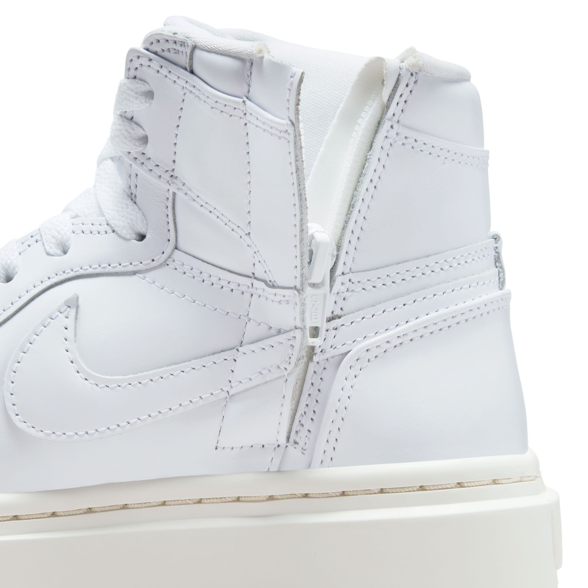 JORDAN 1 ELEVATE HIGH SE - WHITE/WHITE/SAIL/GUM LIGHT BROWN