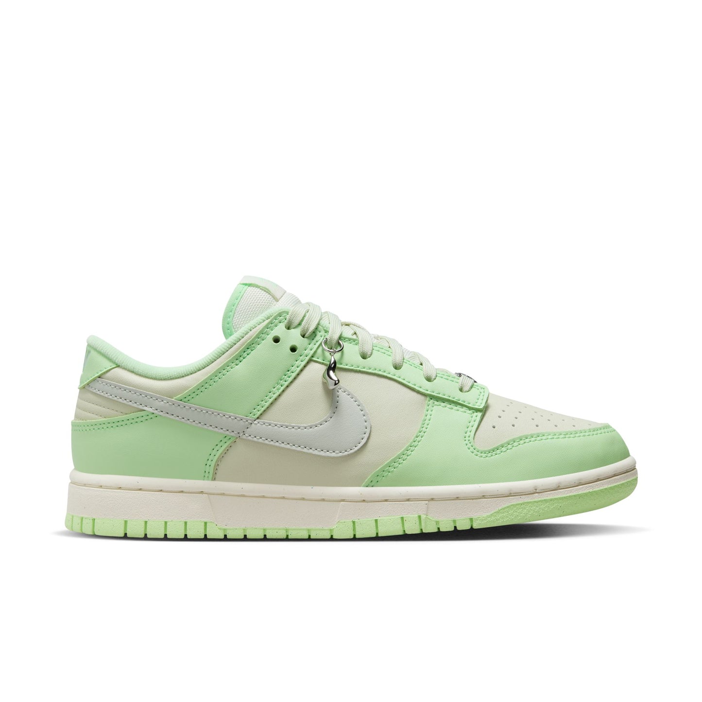 DUNK LOW NN SE - SEA GLASS/LIGHT SILVER/VAPOR GREEN/SAIL