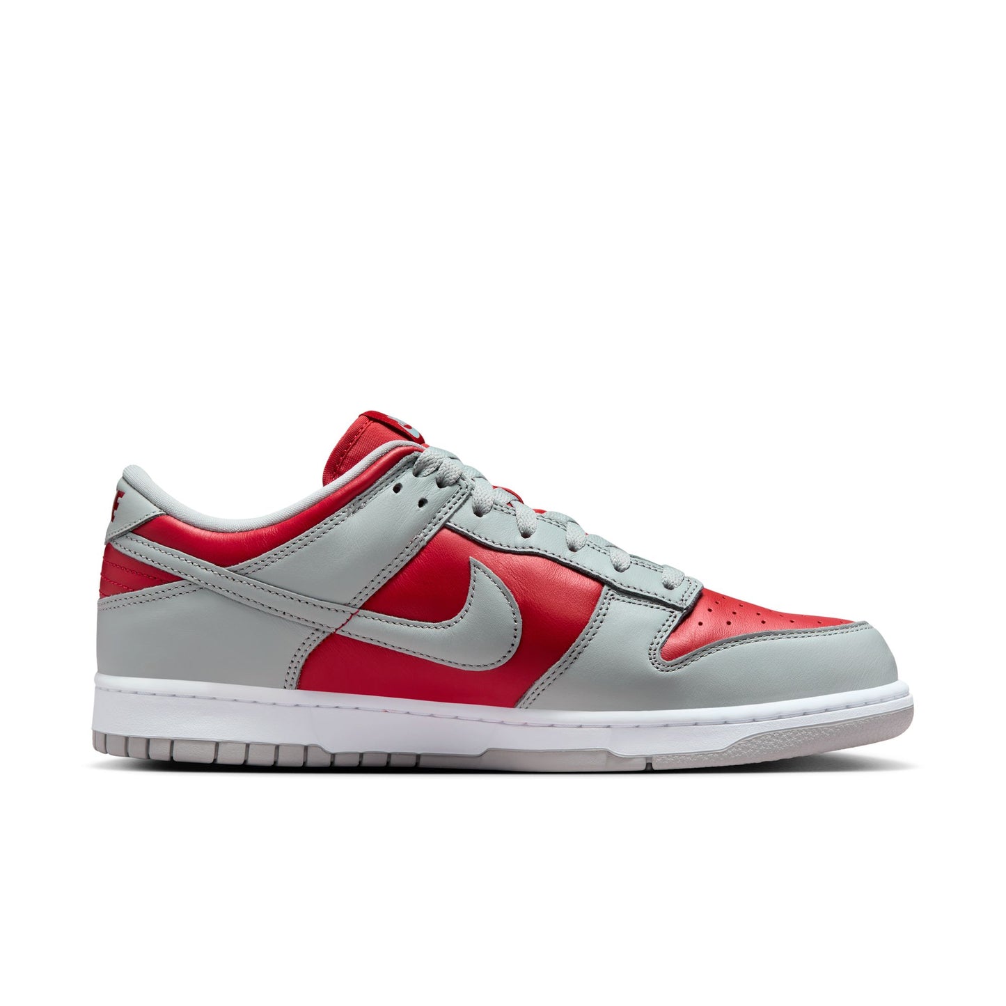 DUNK LOW 'ULTRAMAN' - VARSITY RED/SILVER/WHITE