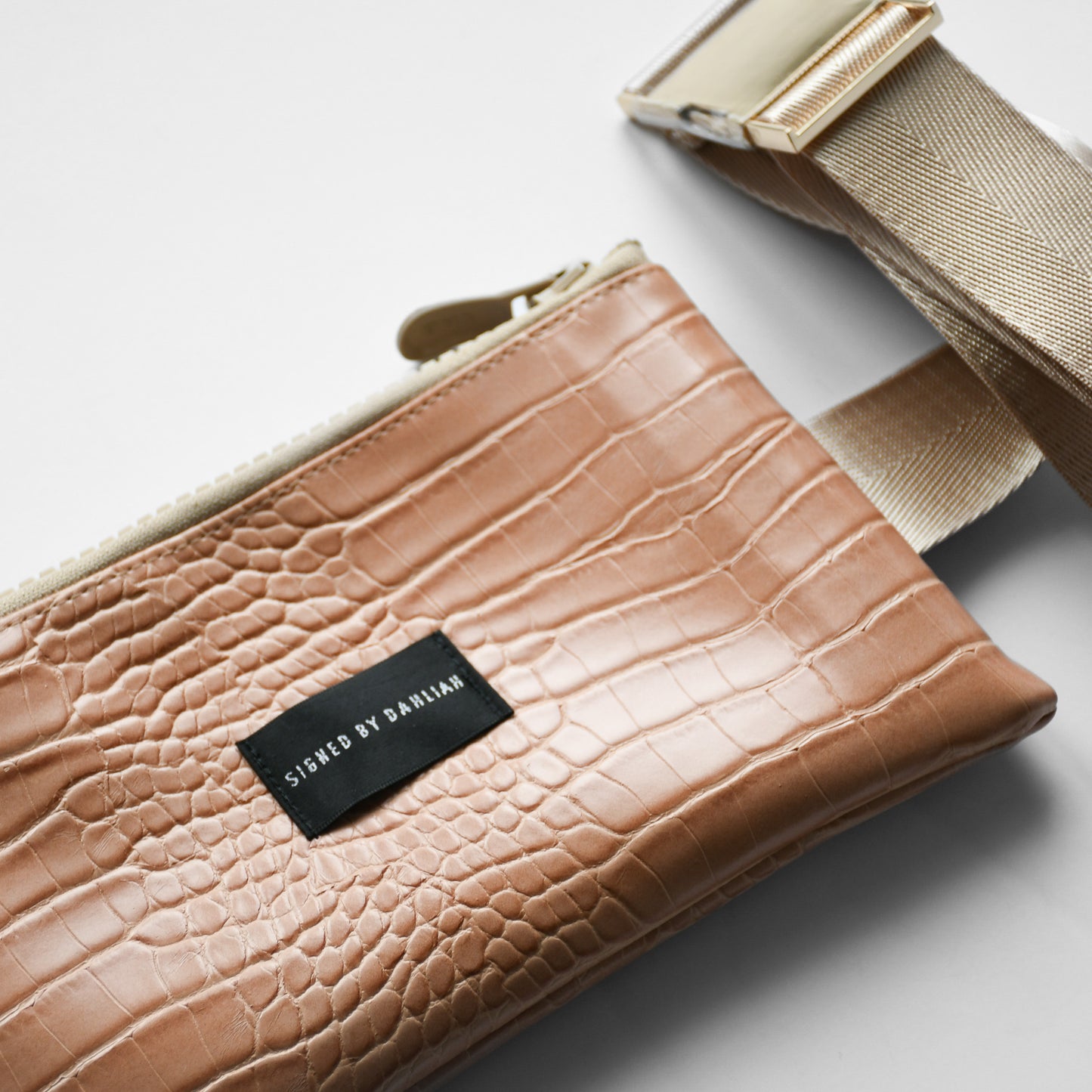 RECTANGLE BELT BAG - BEIGE