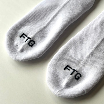 Makeway Crew Socks 3-Pack - White